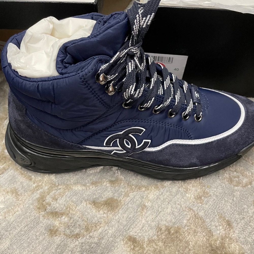 Chanel sneakers - Picture 3 of 8